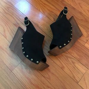 Mossimo supply Black Canvas Wedges Adjustable